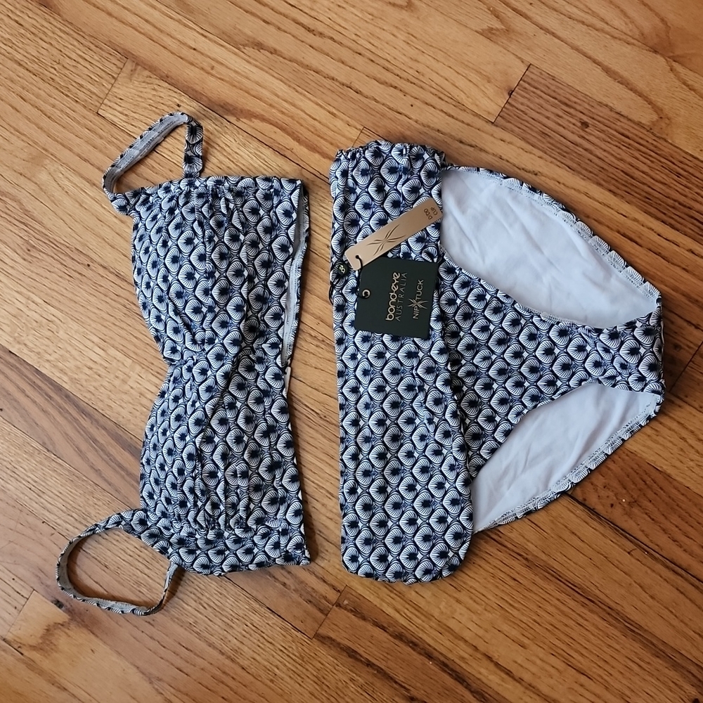 Bond-eye "Nip Tuck" Bikini, Size 8 with D/DD Cups NWT